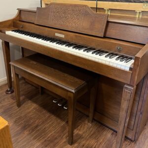1977 Baldwin spinet piano